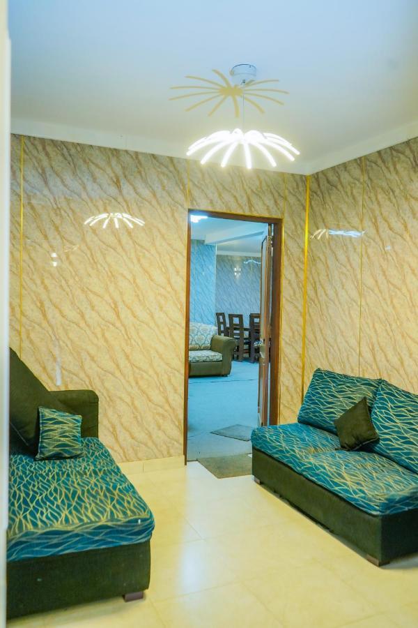 فندق Blue Moon Residency نوفارا إيلِيا المظهر الخارجي الصورة