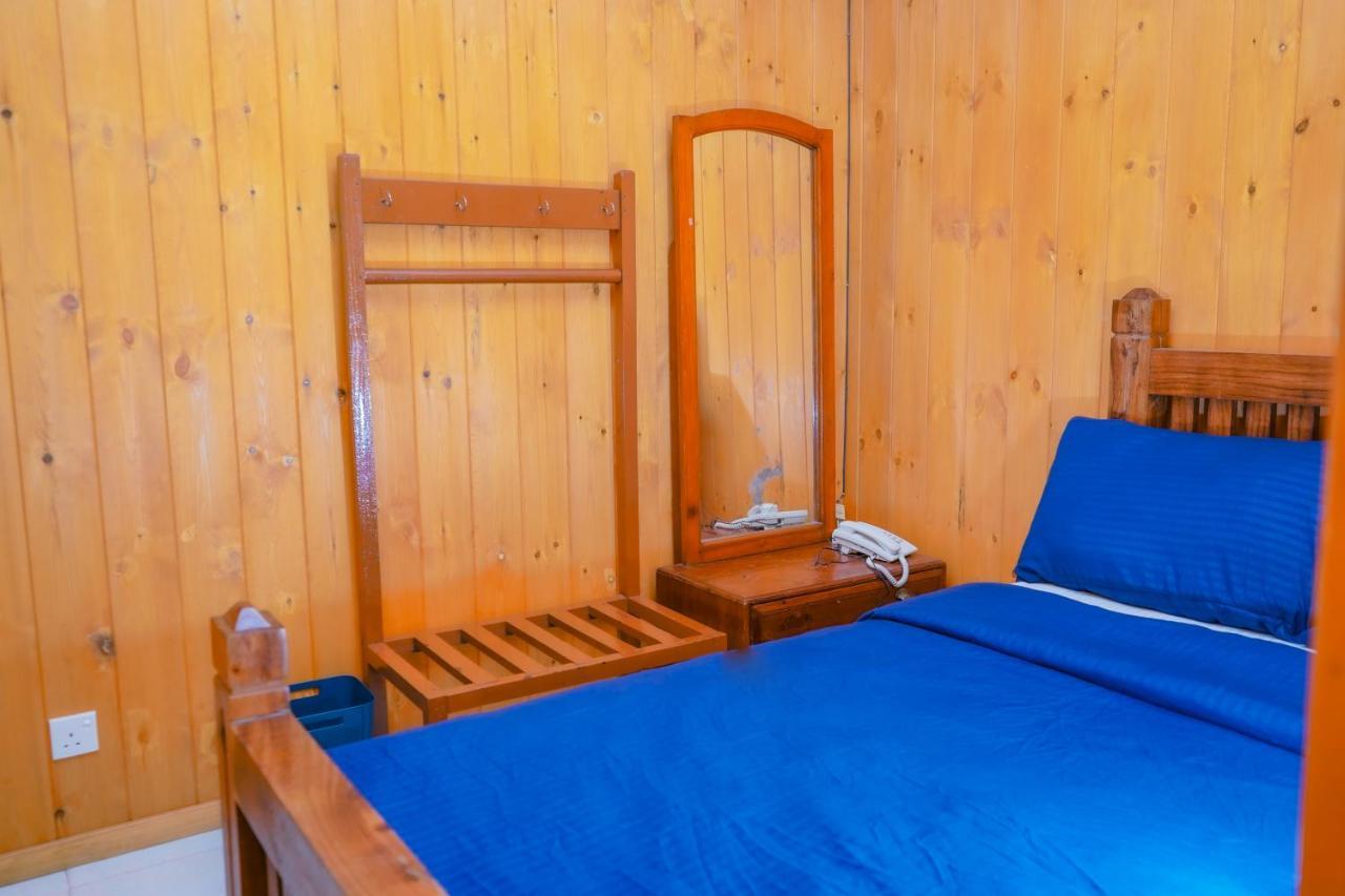 فندق Blue Moon Residency نوفارا إيلِيا المظهر الخارجي الصورة