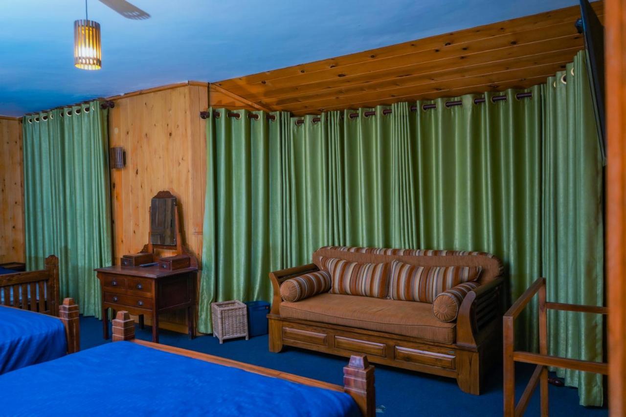 فندق Blue Moon Residency نوفارا إيلِيا المظهر الخارجي الصورة