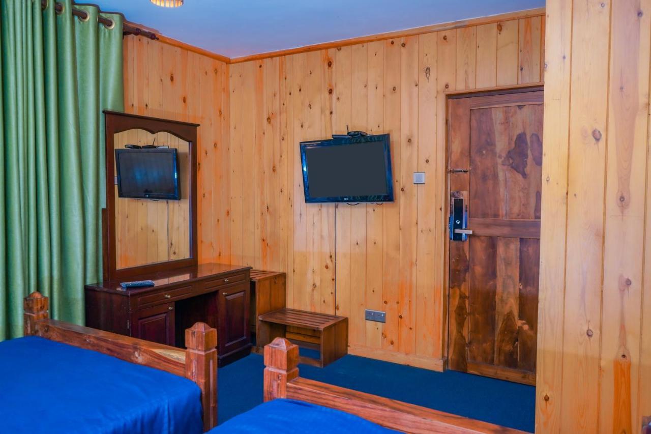 فندق Blue Moon Residency نوفارا إيلِيا المظهر الخارجي الصورة